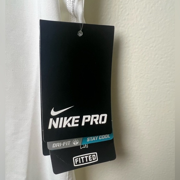Women’s Nike Pro Dri-fit Stay Cool Fitted White Training Tank Small Style-458670 - Picture 4 of 5